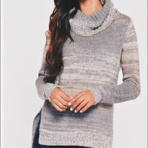 The perfect Neutral Turtleneck!